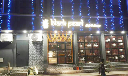 Black Pearl Cafe & Lounge Basti
